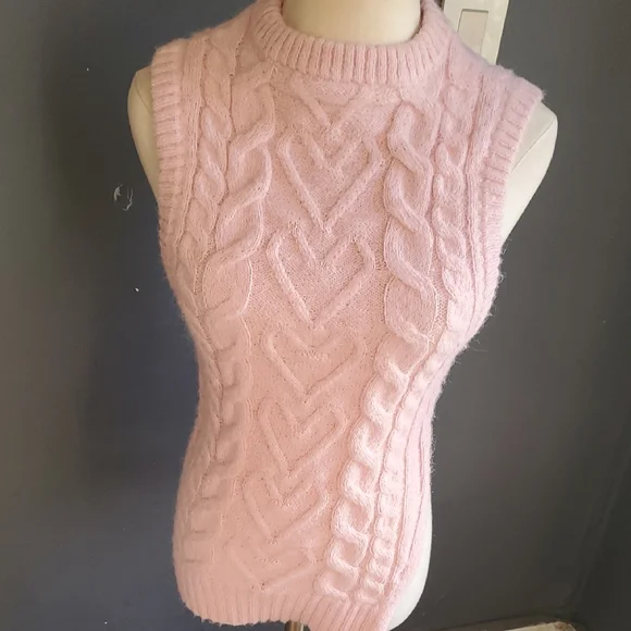 Lovers + Friends  Barbiecore Pink Cable Knit Sweater Vest - Picture 5 of 15
